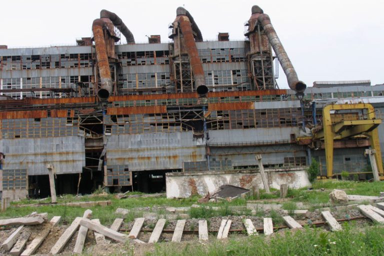 De la ruine la garsoniere funcționale. Fabricile părăsite, transformate în locuințe_sursa impopedia