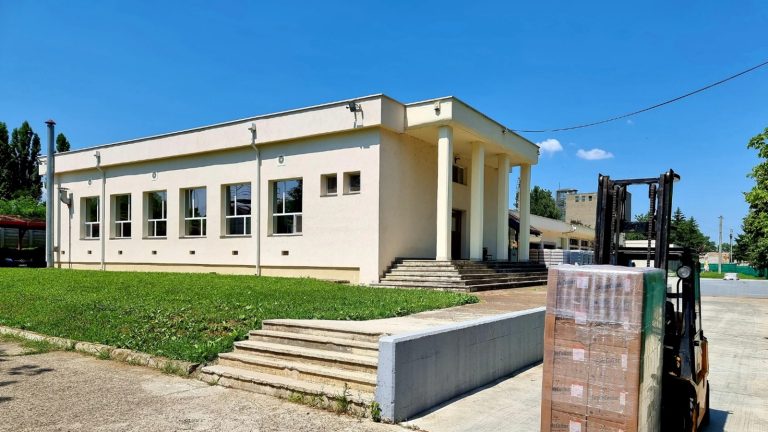 Fabrica Șapte Coline scoasă la vânzare