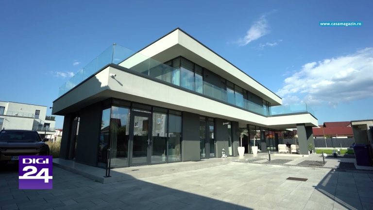 Casa de sticlă de la Sibiu. Concept minimalist bazat pe simplitate/VIDEO