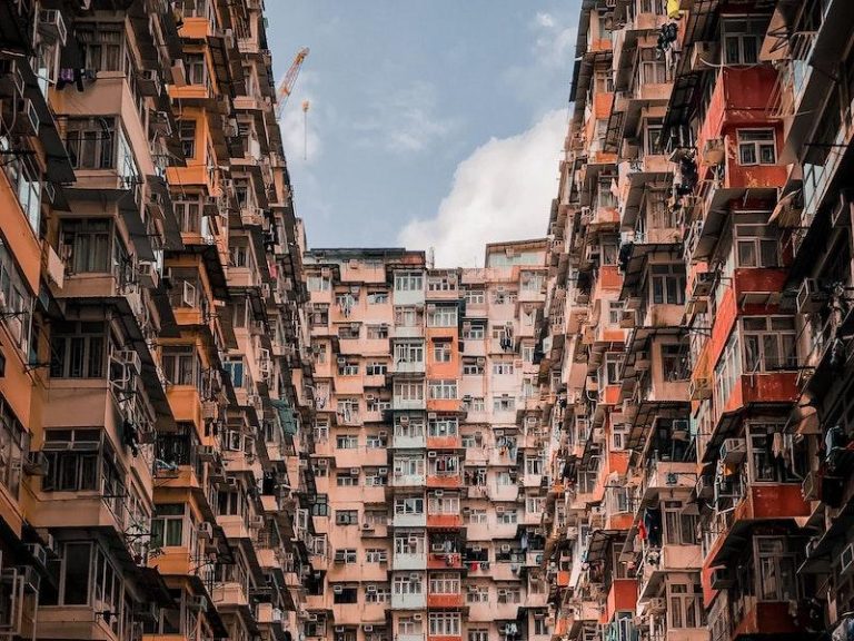 Paradoxul imobiliar al unei mega-metropole. Viața în case sicrie: criza locuințelor din Hong Kong