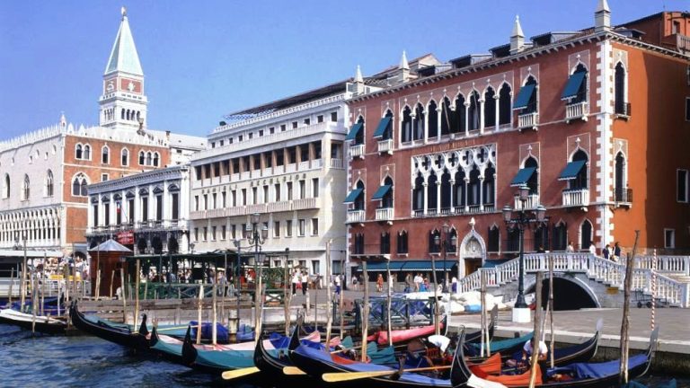 Lux istoric în inima Veneției. Un simbol hotelier va fi relansat în august 2026
