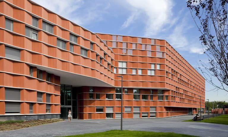 Ceramica tehnologică în arhitectura contemporană. De ce este considerată revoluționară