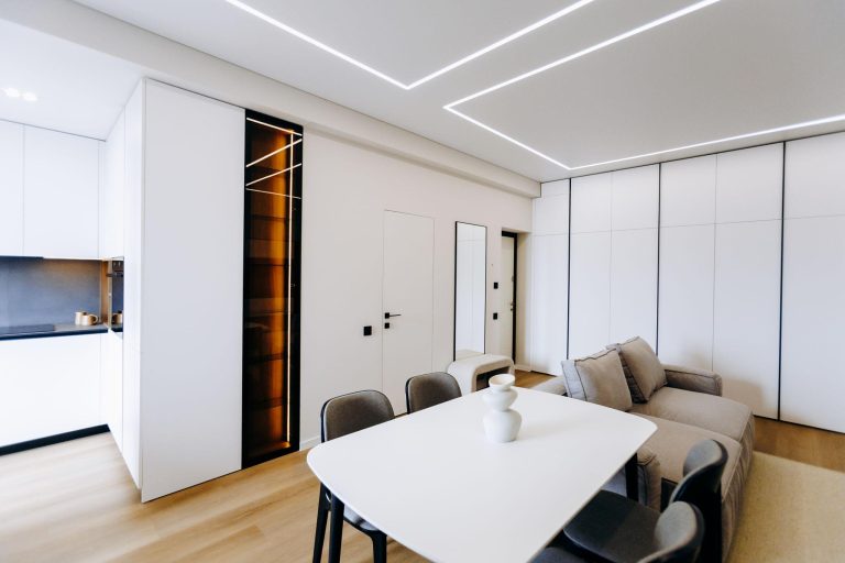 Cum ascunzi lucrurile inestetice din casă. Trucuri de design Cum ascunzi lucrurile inestetice din casă. Trucuri de design