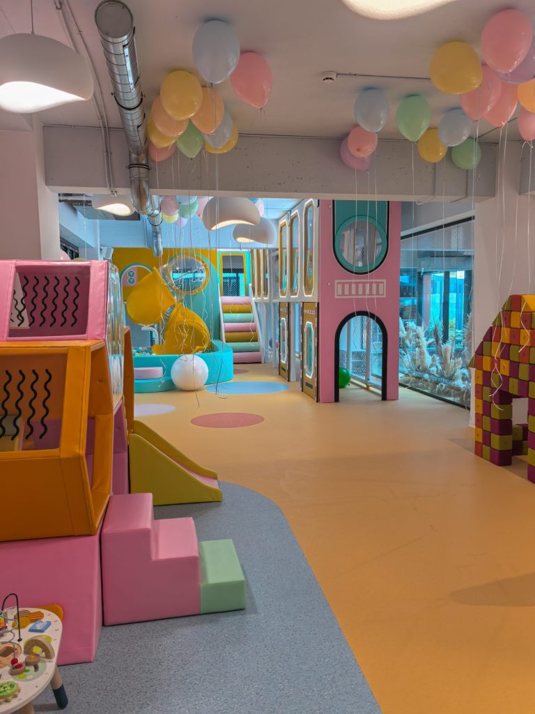Cum arată un loc de joacă în care designul devine experiență